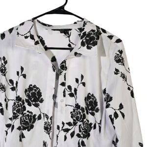 Zac & Rachel Blouse Womens XL White Black Floral Rose Button Up Long Sleeve Shir